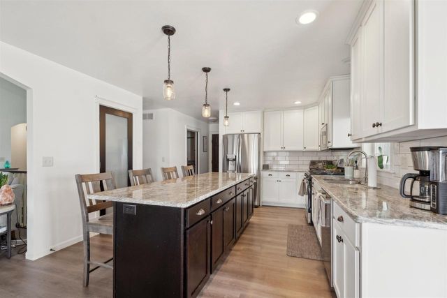 N9332 MULHOLLAND LANE, Appleton, WI 54915
