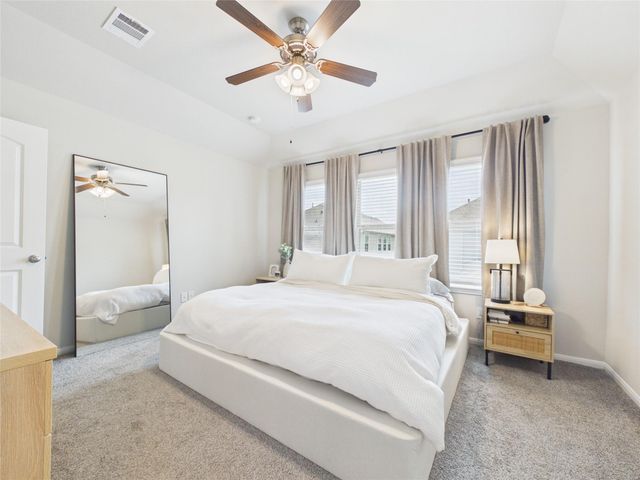 5530 Clarendon Hills Court, Pasadena, TX 77505