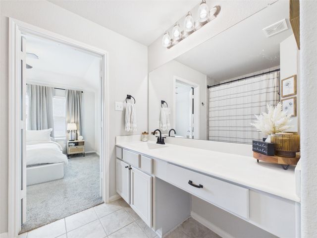 5530 Clarendon Hills Court, Pasadena, TX 77505