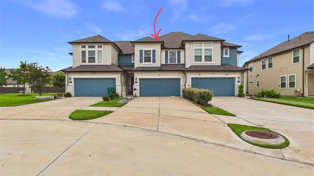 5530 Clarendon Hills Court, Pasadena, TX 77505