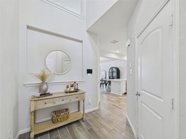 5530 Clarendon Hills Court, Pasadena, TX 77505