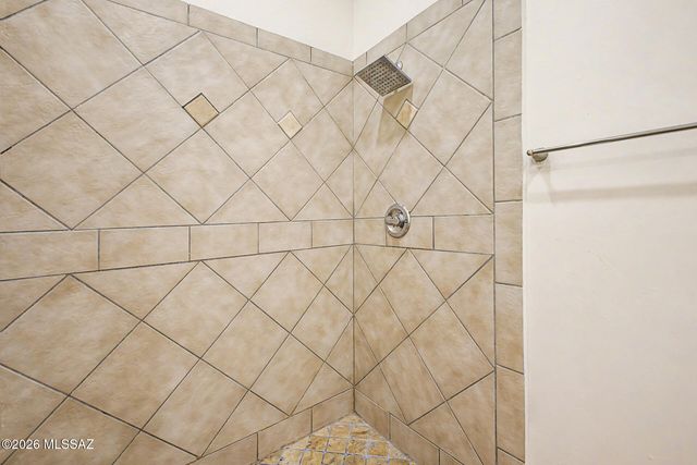 7411 E Poinciana Place, Tucson, AZ 85730