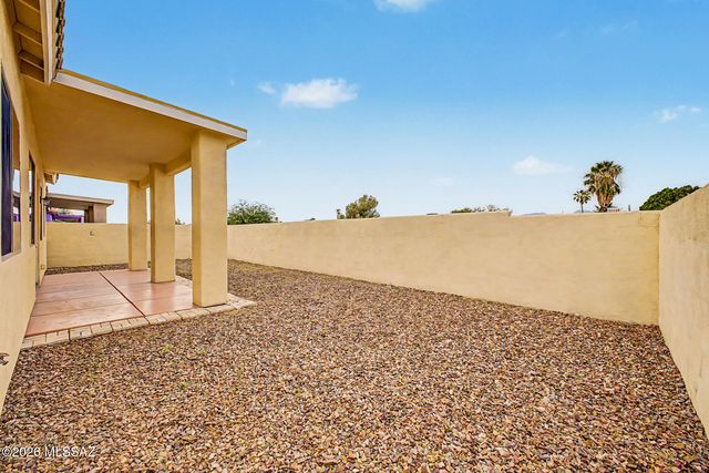 7411 E Poinciana Place, Tucson, AZ 85730