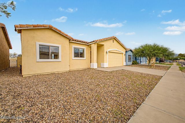 7411 E Poinciana Place, Tucson, AZ 85730