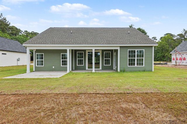 3010 Yawnoc Dr., Conway, SC 29526