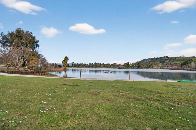 5964 Bridgeport Lake Way, San Jose, CA 95123