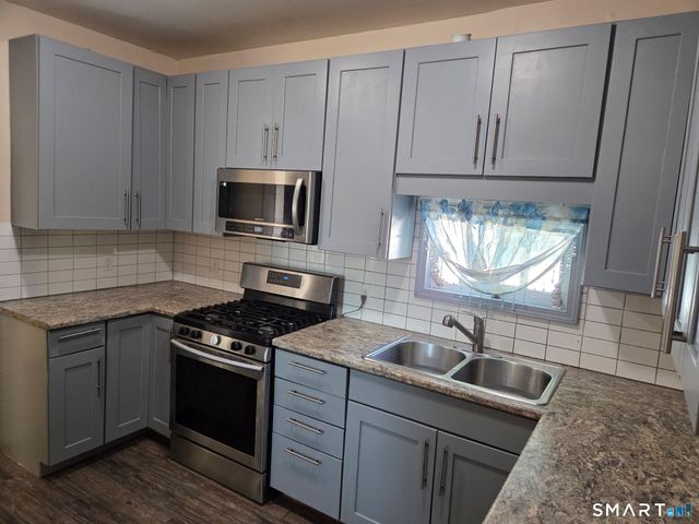 77 Osgood Avenue, New Britain, CT 06053