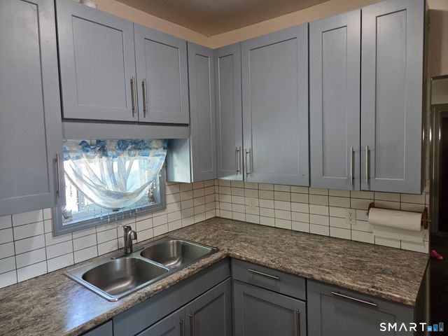 77 Osgood Avenue, New Britain, CT 06053