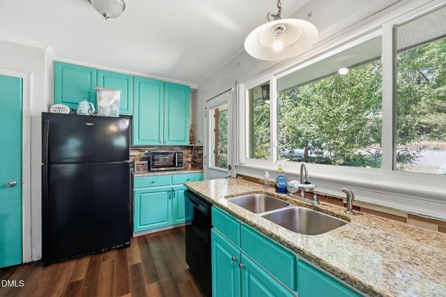 540 W Chisholm Street, Sanford, NC 27330