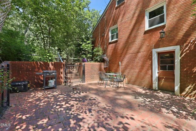 540 W Chisholm Street, Sanford, NC 27330