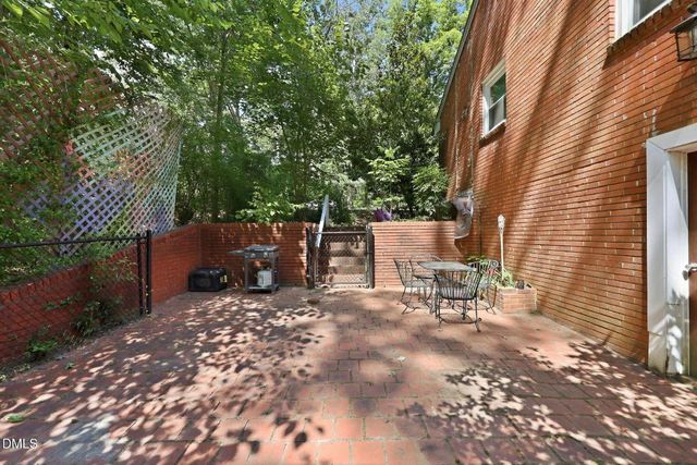 540 W Chisholm Street, Sanford, NC 27330