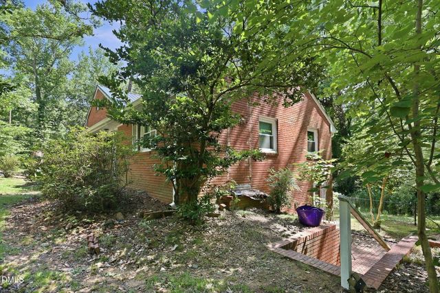 540 W Chisholm Street, Sanford, NC 27330