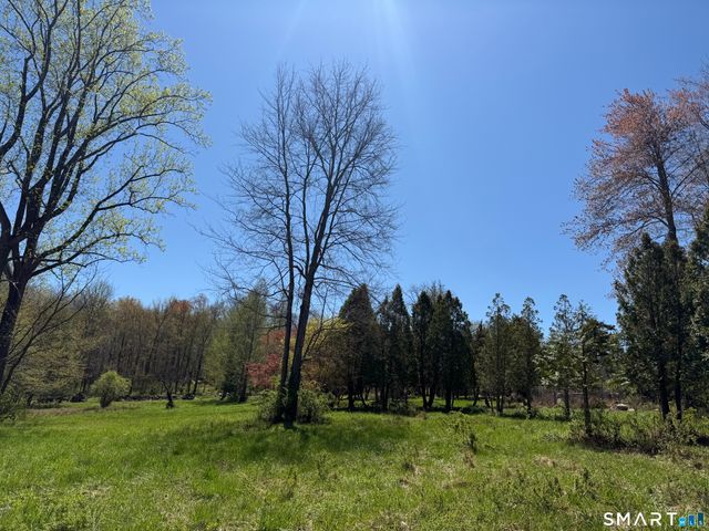 163 Clapboard Ridge Road, Danbury, CT 06811