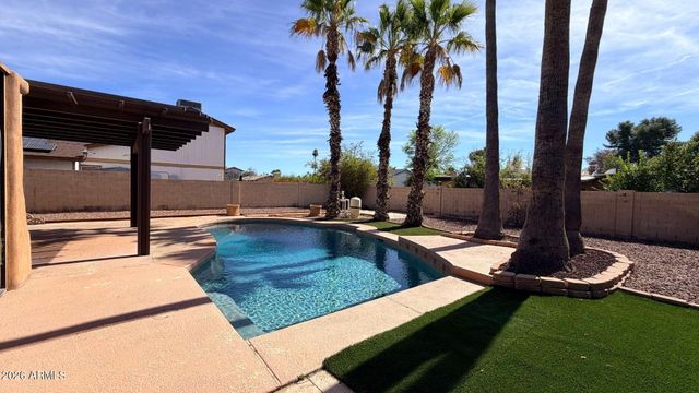 3809 E Sweetwater Avenue, Phoenix, AZ 85032