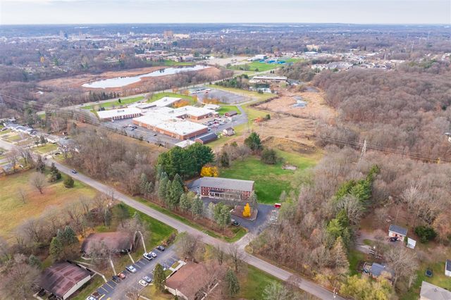 561 Garrison Road, Battle Creek, MI 49017