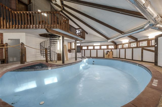 561 Garrison Road, Battle Creek, MI 49017