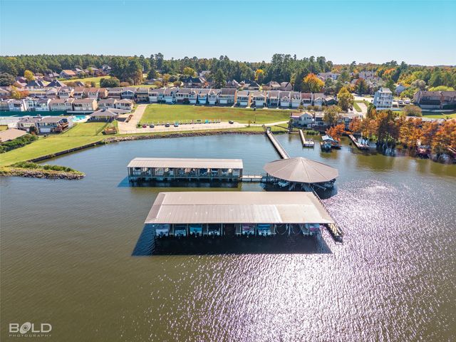 5715 S Lakeshore Drive, Shreveport, LA 71119