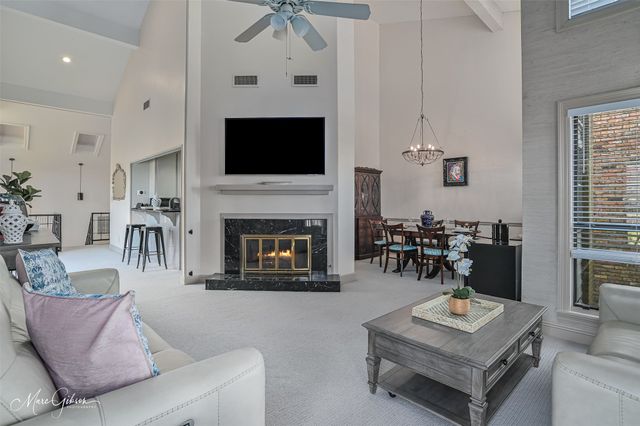 5715 S Lakeshore Drive, Shreveport, LA 71119