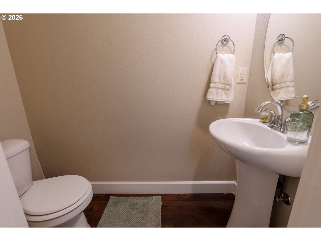 Image 26 of property listing at 3500 Ne HEMBREE St, Mc Minnville, OR 97128