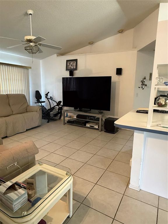 Image 15 of property listing at 4675 32ND COURT E, Bradenton, FL 34203
