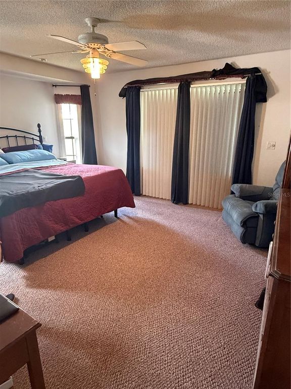Image 36 of property listing at 4675 32ND COURT E, Bradenton, FL 34203