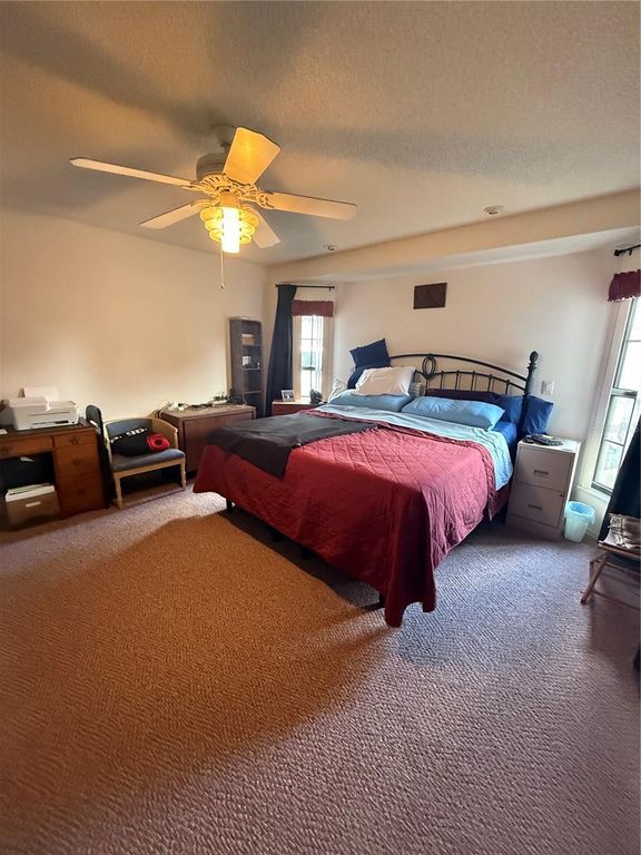 Image 37 of property listing at 4675 32ND COURT E, Bradenton, FL 34203