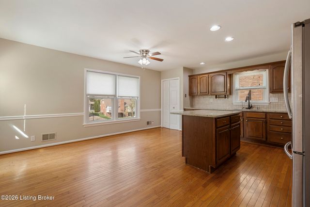 12403 Tamworth Ct, Louisville, KY 40299