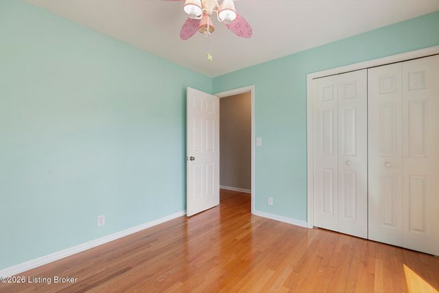 12403 Tamworth Ct, Louisville, KY 40299