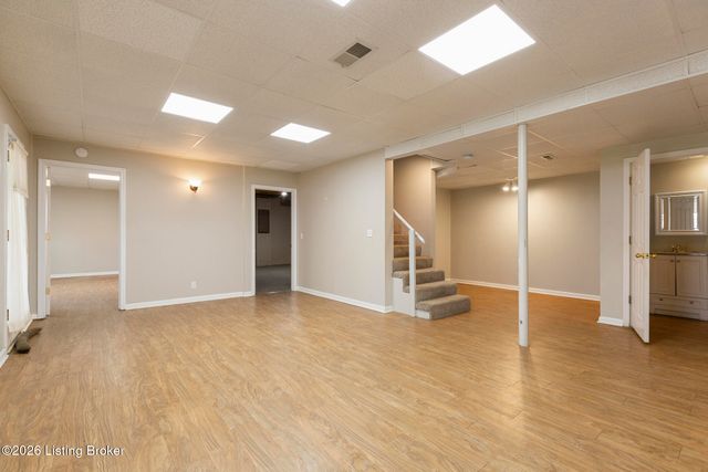 12403 Tamworth Ct, Louisville, KY 40299