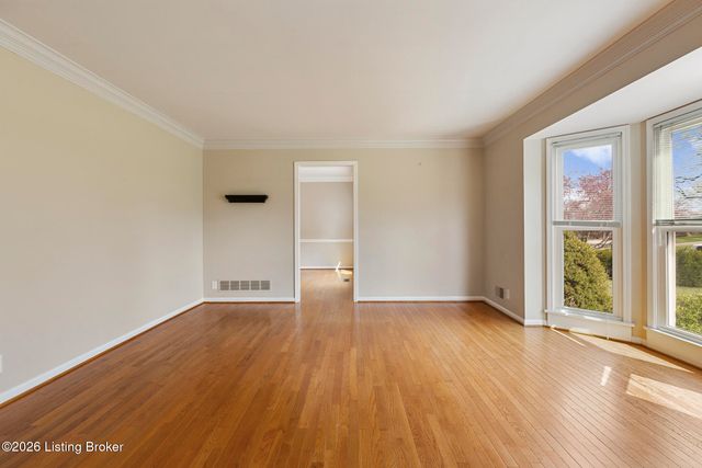 12403 Tamworth Ct, Louisville, KY 40299