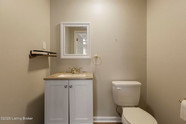 12403 Tamworth Ct, Louisville, KY 40299