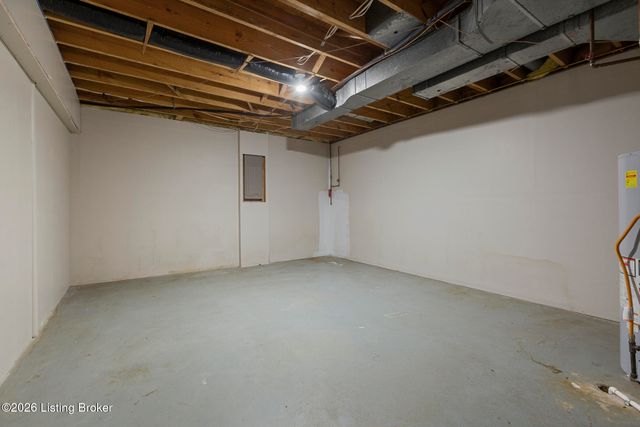 12403 Tamworth Ct, Louisville, KY 40299