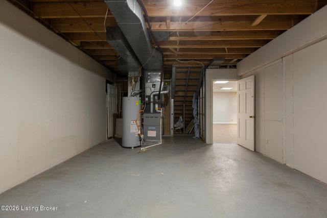 12403 Tamworth Ct, Louisville, KY 40299