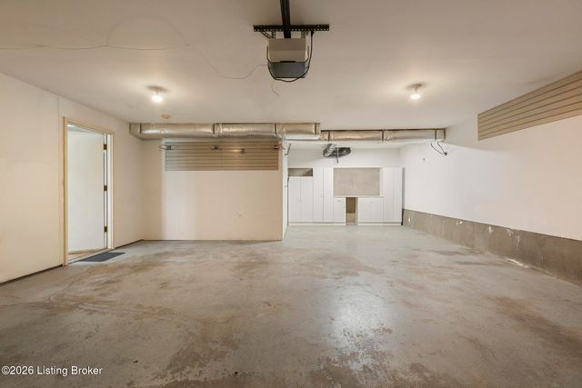 12403 Tamworth Ct, Louisville, KY 40299