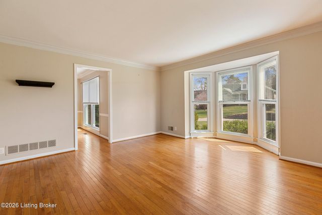 12403 Tamworth Ct, Louisville, KY 40299