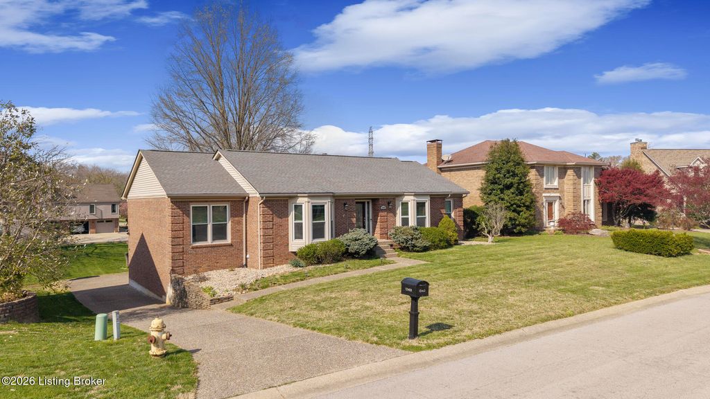 12403 Tamworth Ct, Louisville, KY 40299
