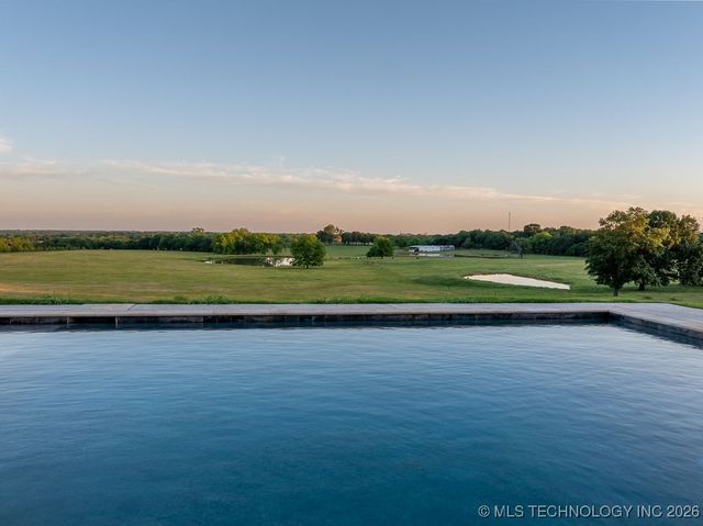 589 Three Mile Road, Durant, OK 74701