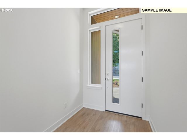 17667 HILLSIDE Dr, West Linn, OR 97068