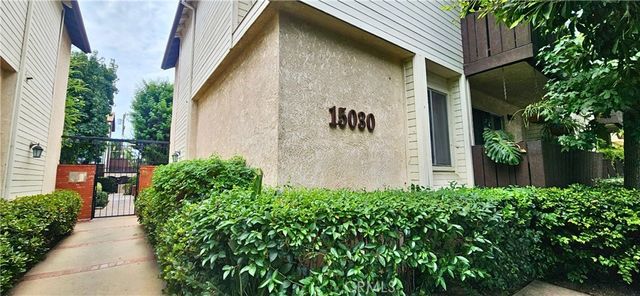15030 Victory 201, Van Nuys, CA 91411
