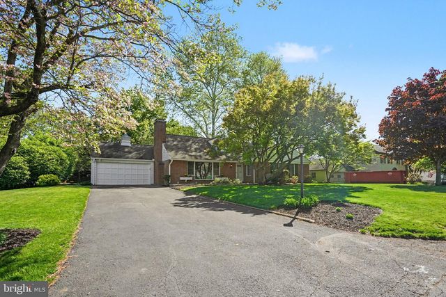 751 ARLINGTON RD, Camp Hill, PA 17011
