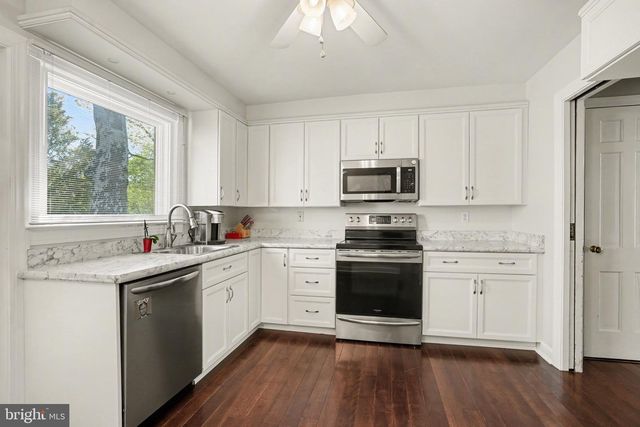 751 ARLINGTON RD, Camp Hill, PA 17011