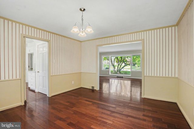 751 ARLINGTON RD, Camp Hill, PA 17011