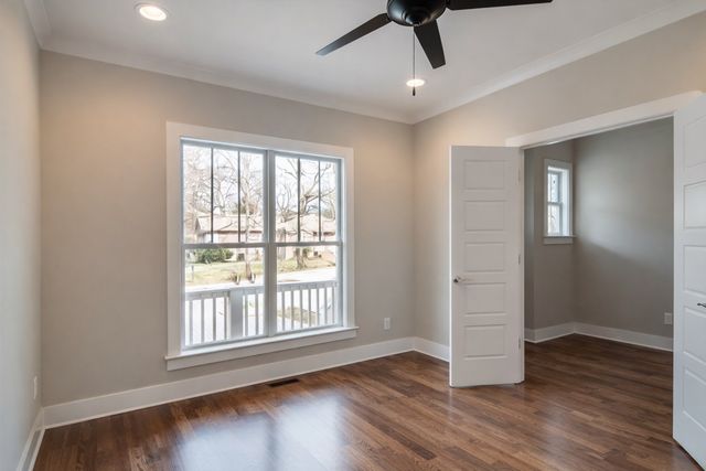 403B Acklen Park Dr, Nashville, TN 37205