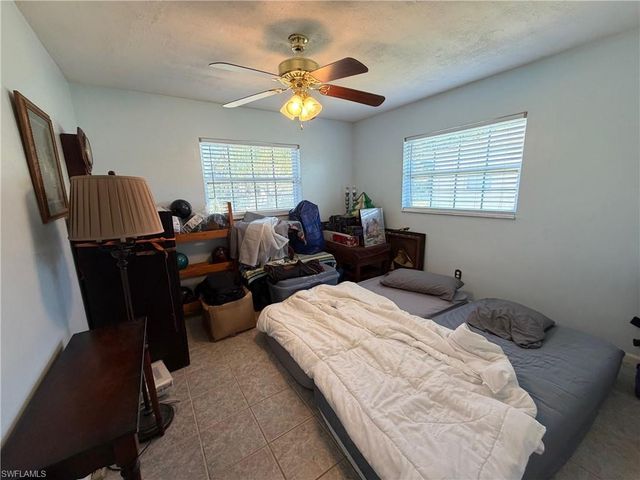 3109 SE 8th PL, Cape Coral, FL 33904