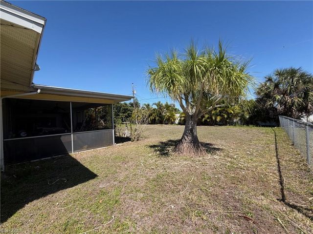 3109 SE 8th PL, Cape Coral, FL 33904