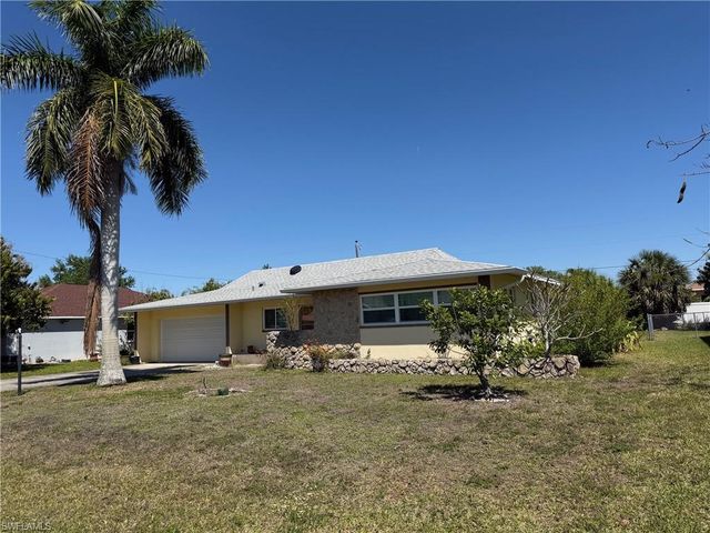 3109 SE 8th PL, Cape Coral, FL 33904