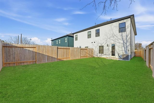 7908 Brandon Street, Houston, TX 77051