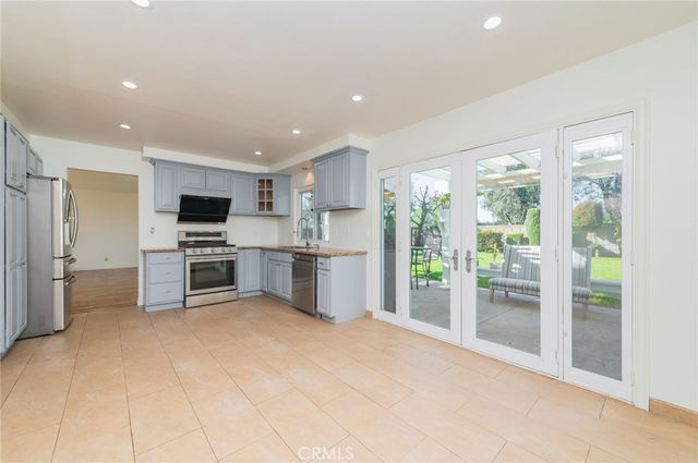 2257 Poppy, Upland, CA 91784