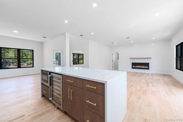 1700 Smith Drive S, Southold, NY 11971