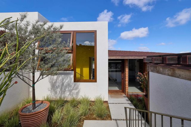 3016 Rogers Street, San Diego, CA 92106